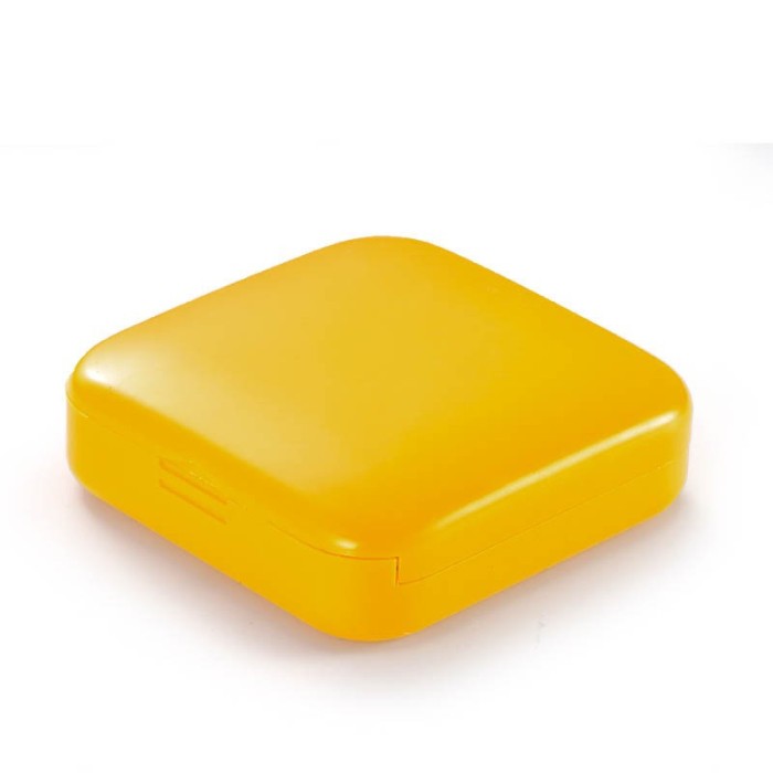 Cutie depozitare medicamente, 2 compartimente, glisanta, galben, patrata, flippy, inchidere etans