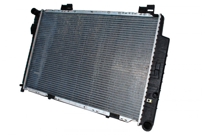 Radiator, racire motor MERCEDES C-CLASS (W202) (1993 - 2000) THERMOTEC D7M009TT