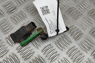 Senzor de nivel &amp;icirc;nălțime st&amp;acirc;nga spate VW TOUAREG 7P5 2011 OEM: 7P0616571 | 27185150 foto