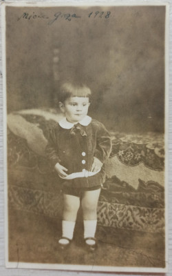 Mic copil fotografiat la Cluj, 1928// tip CP foto