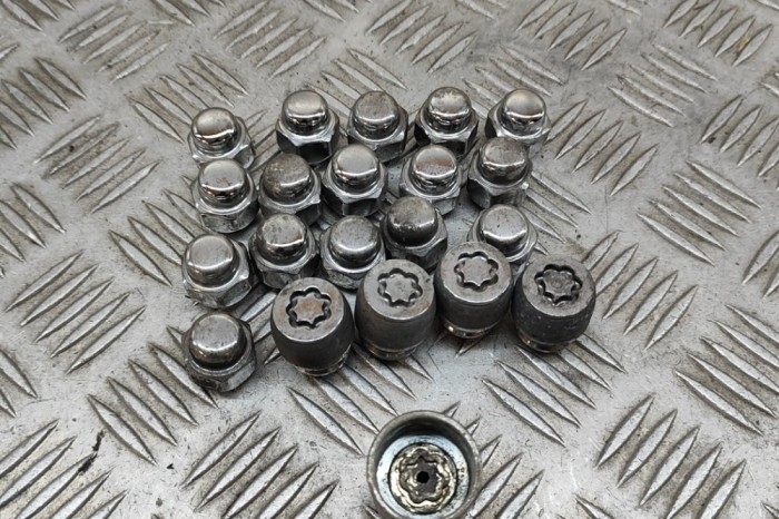 Set prezoane roata MAZDA CX-5 KF 2022 OEM: B002-37-160B 30292866