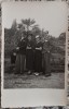 Tineri in gradina botanica din Cluj, 1937// foto tip CP, Romania 1900 - 1950, Portrete