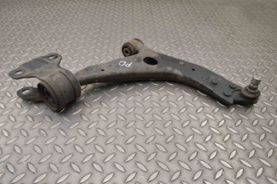 Braț inferior dreapta față VOLVO V40 Hatchback 2019 OEM: AV61-3A262-DA,STA1904513 foto