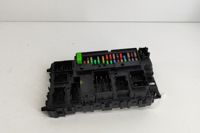 Modul panou de siguranțe FORD RANGER TKE 2019 OEM: JU5T-15604-BEG,A2C763531040000 25752394
