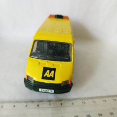 bnk jc Corgi Ford Transit Van