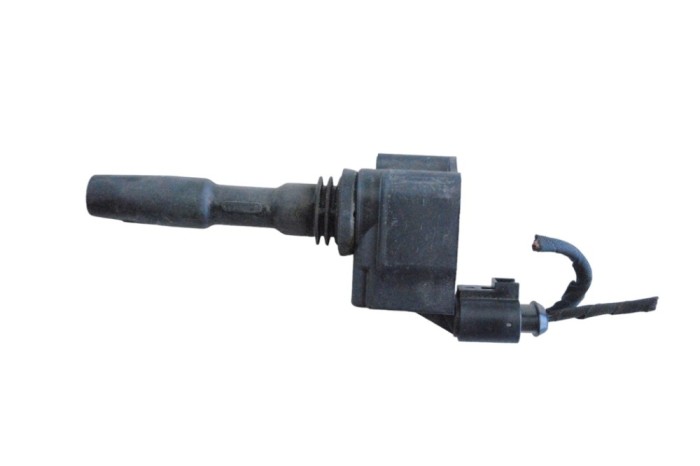 Bobina de inducție de &icirc;naltă tensiune VW GOLF VIII CD1 2022 OEM: 05E905110A 25398252
