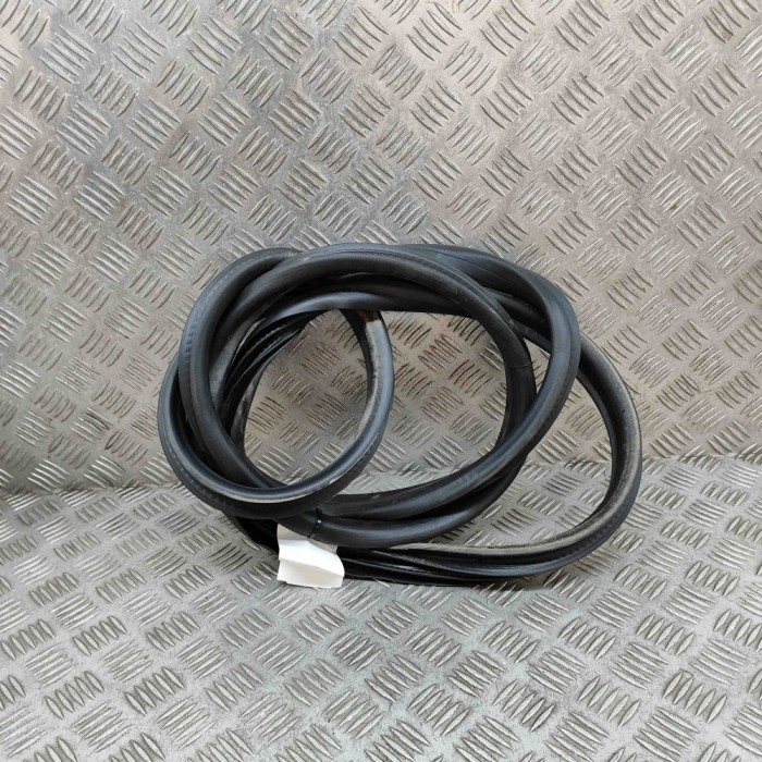 Garnitura ușă st&acirc;nga față FORD PUMA J2K, CF7 2023 OEM: L1TB-S20531-AC