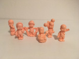 Lot 6 figurine vintage bebelusi, expresivi, goi, nepictati, 4 cm