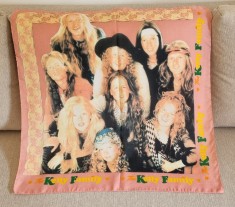 POSTER TEXTIL DIN MATERIAL TEXTIL, ANII '90, THE KELLY FAMILY