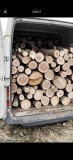 V&acirc;nd lemne de foc tăiate și crăpate