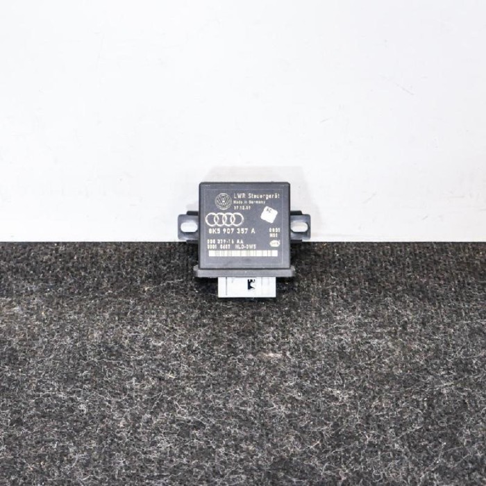 Modul de control far AUDI A4 Avant 8K5, B8 2010 OEM: 8K5907357A 2940317