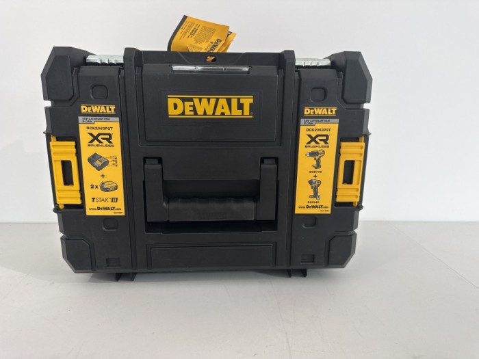 DeWALT DCK2063P2T