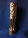 Trench Art Romania 1933 vaza de flori din carcasa de proiectil