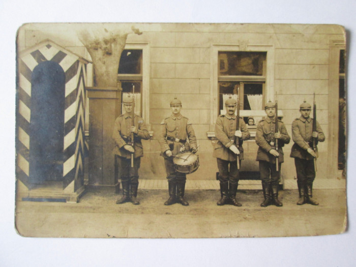 Rara! Fotografie carte poștală schimbarea gărzii in armata germană WWI