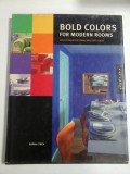 BOLD COLORS FOR MODERN ROOMS - SARAH LYNCH