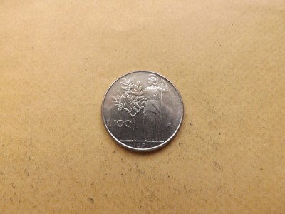 Italia 100 Lire 1981 - MI 1 foto