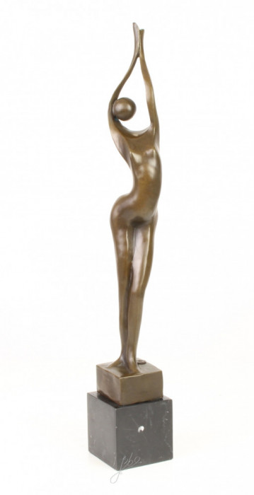 Femeie stilizata - statueta din bronz pe un soclu din marmura SL-106