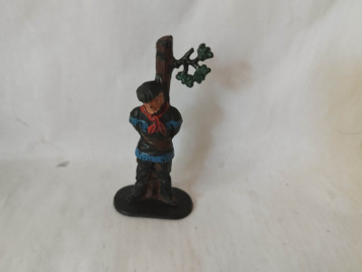 bnk jc Figurine de plastic - Jean Hoeffler - cowboy la stalpul torturii foto