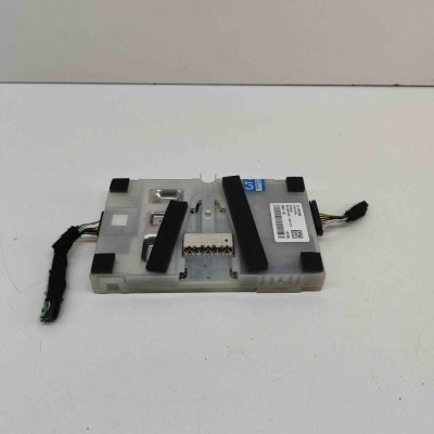 Amplificator de antena BMW 3 G20, G28 2023 OEM: 5A7C811,144R-010013,10R-0611243 foto