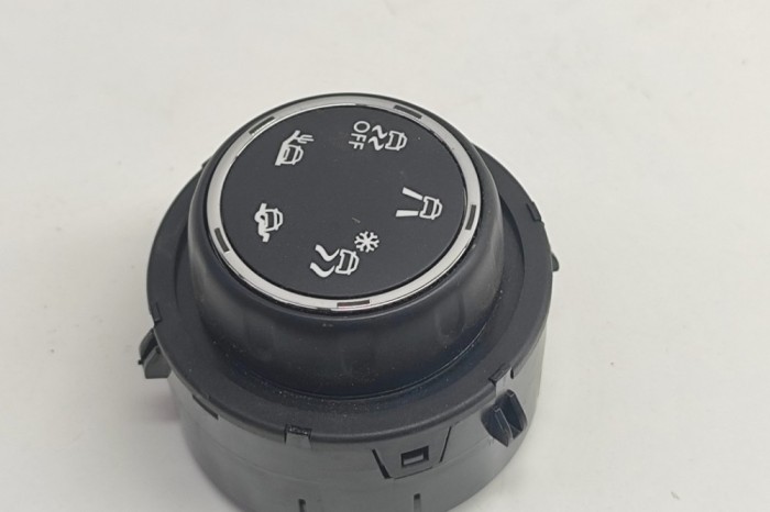 Comutator TOYOTA PROACE Furgon MDZ_ 2017 OEM: 96784282ZD 30667900