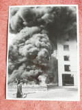 Fotografie, Incendiu in Essen unde are loc expoziția federală pentru apărarea &icirc;mpotriva incendiilor și serviciile de salvare, 1953