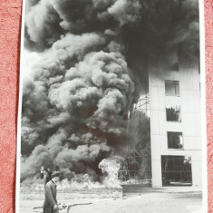 Fotografie, Incendiu in Essen unde are loc expoziția federală pentru apărarea împotriva incendiilor și serviciile de salvare, 1953