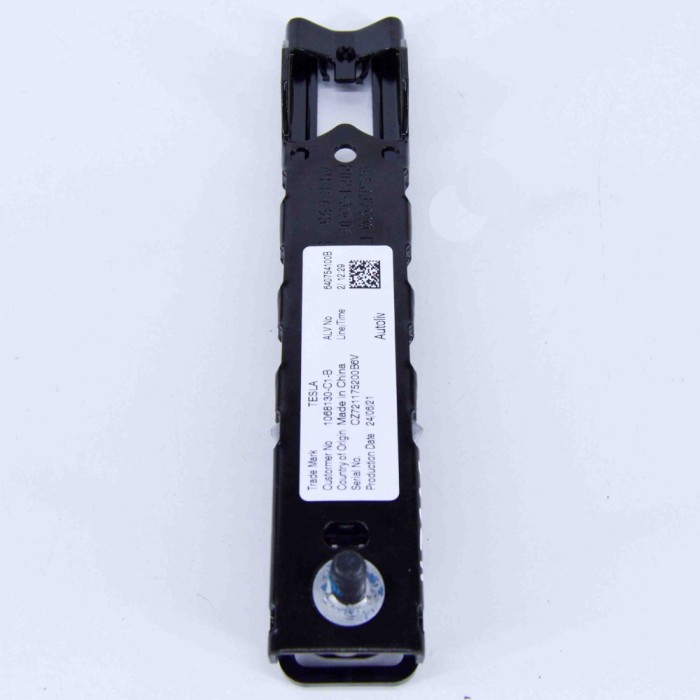 Reglaj &icirc;nălțime centura dreapta față TESLA MODEL Y 2021 OEM: 1068130-C1-B 20658115