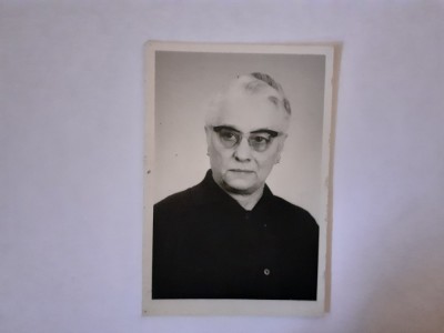 Fotografie dimensiune 3/6 cm cu femeie &amp;icirc;n 1963 foto