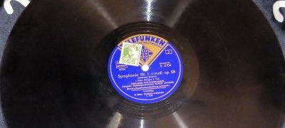 PLACA GRAMOFON / PATEFON. SYMPHONIE NR.1 C-MOLL OP.68 / JOHANNES BRAHMS P. 3-4 foto
