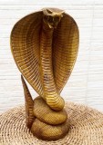 Superbă sculptura cobra din lemn masiv sculptata integral manual ,stare excelenta