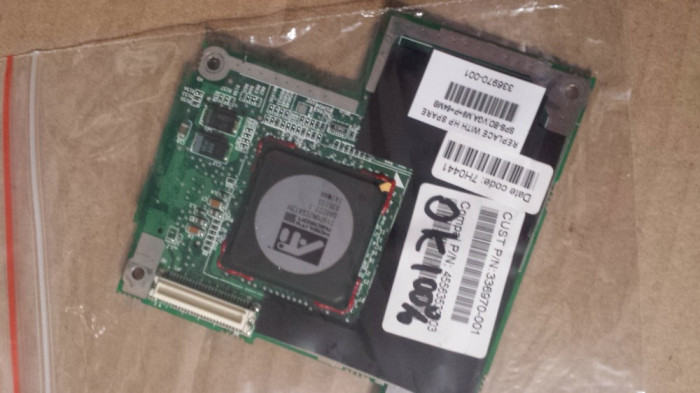 placa video Hp Pavilion zt3300 zt3000 Compaq X1000 ZT3000 NX7000 nx7010 ATI 9000