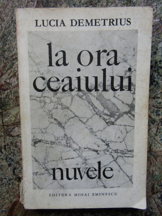 Lucia Demetrius - La ora ceaiului