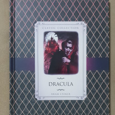 DRACULA - Bram Stoker (roman ilustrat, limba engleză) - adapted by Anne Rooney