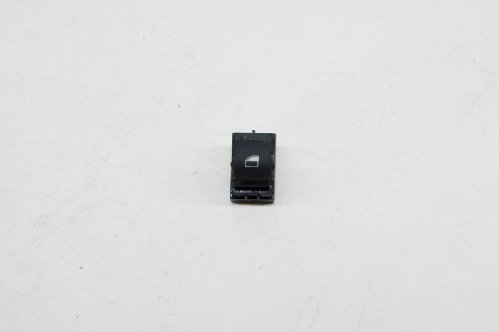 Buton geam ușă st&acirc;nga față BMW 5 F10 2012 OEM: 9241949 12185575