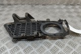 Grila dreapta față BMW 3 F30, F80 2016 OEM: 8062632,8062636 27550247