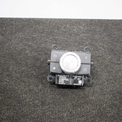 Buton de control navigație MERCEDES-BENZ E W212 2014 OEM: A2129020607,A2129013206,A2129007619 10592378 foto
