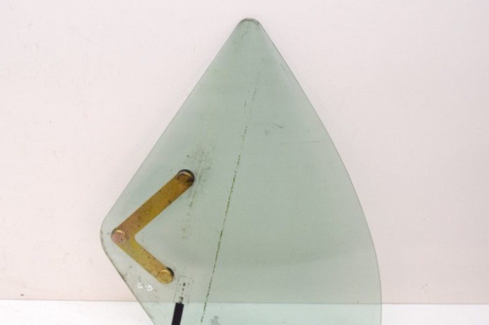 Geam lateral dreapta spate AUDI A4 Cabrio 8H7, B6, 8HE, B7 2002 OEM: 43R-00082 13940415