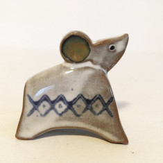 * Bibelou / figurina ceramica glazurata, soricel, miniatura, 4,5 cm
