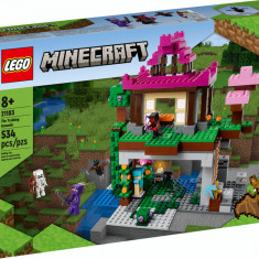 LEGO Minecraft - The Training Grounds (21183) | LEGO