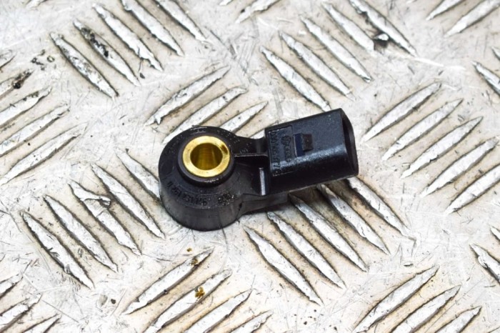 Senzor de detonație motor PORSCHE PANAMERA 971 2019 OEM: 030905377C,030.905.377.C,0261231146 17769282