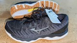 Mizuno Wave Sky 4 - noi 38-38,5 pt pantofi sport alergare