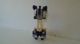 Bnk jc Hasbro Transformers G1 Lamborghini Countach Breakdown Stunticon