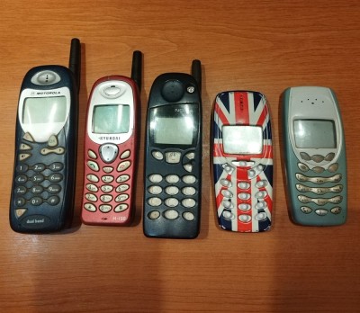 Telefoane Nokia cu butoane foto