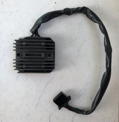 Releu incarcare Honda CBR125R (JC39) 2007-2010 foto