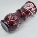 Vaza romaneasca cristal rosu rubin, veche, vintage