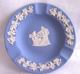 SCRUMIERA PORTELAN ENGLEZESC WEDGWOOD BLUE JASPERWARE 11 CM