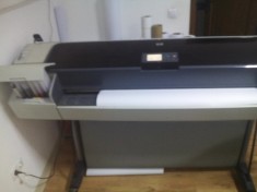 Plotter HP Designjet T1100 foto