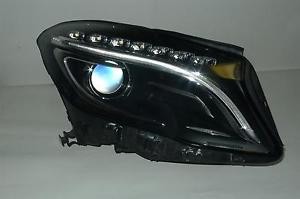 Far Mercedes Clasa GLA (X156), 12.2013-, Electric, tip bec D3S,omologare ECE, fara balast, bi-xenon, A1569061800; A1569063200, Dreapta
