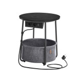Cumpara ieftin Masuta laterala cu priza Vasagle Negru 45x45x50 cm