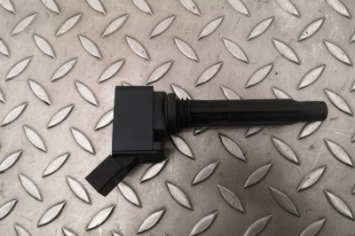 Bobina de inducție de &amp;icirc;naltă tensiune VW GOLF VII 5G1, BQ1, BE1, BE2 2017 OEM: 06K905110K,06K905199A 28486724 foto